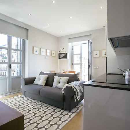 Legazpi Doce & בית הארחה