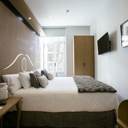 Legazpi Doce & 4*