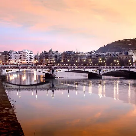 Legazpi Doce & 4* San Sebastian