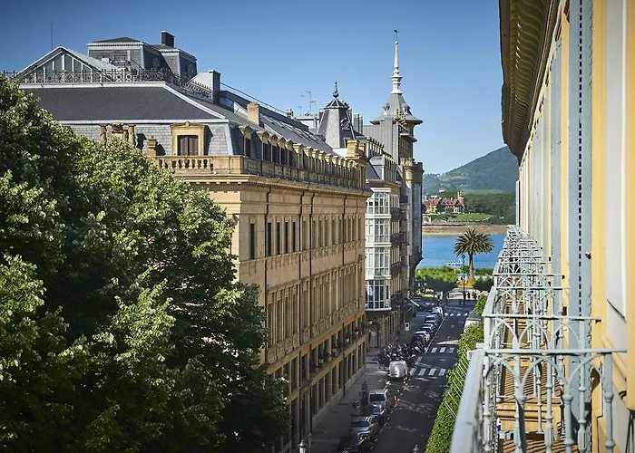 Legazpi Doce & 招待所 圣塞瓦斯蒂安