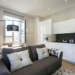 Legazpi Doce Rooms&suites