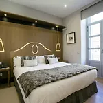 Legazpi Doce Rooms&suites