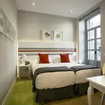 Pensjonat Legazpi Doce Rooms&suites