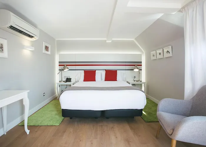 Legazpi Doce Rooms&suites 4*